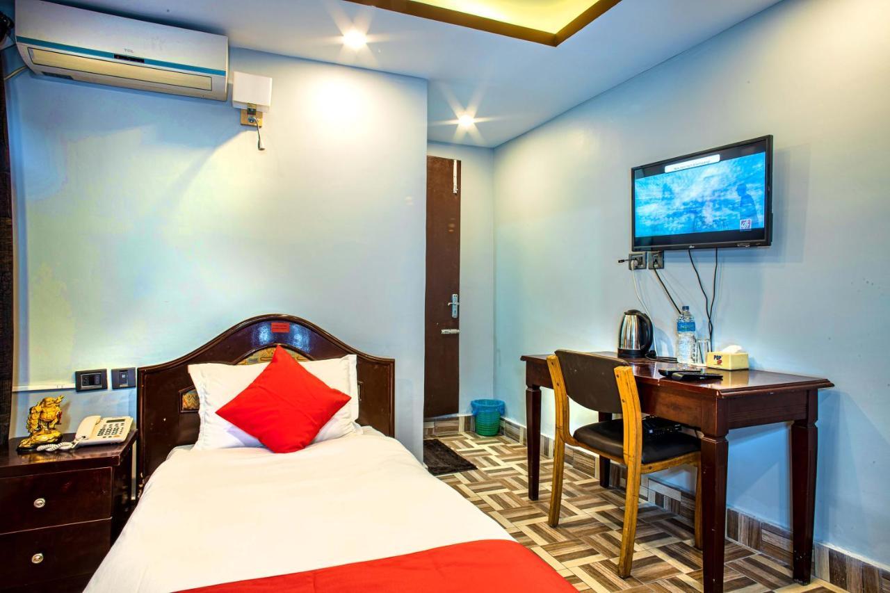 Hotel Bnb Mhepi Kathmandu Exterior photo
